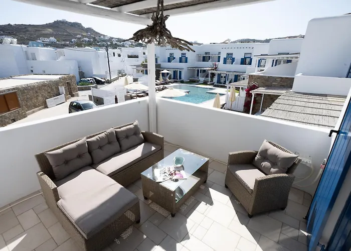 Blue, White And Grey Couette-café 4*