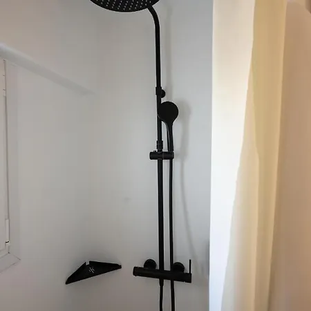 Bed & Breakfast Blue, White And Grey 4*