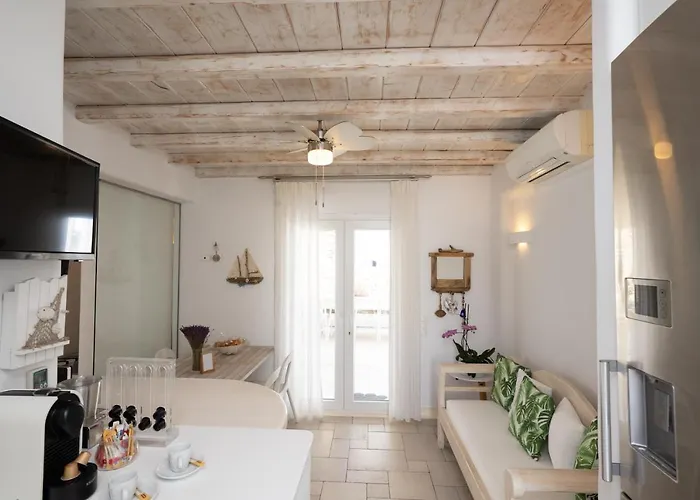 فندق مبيت وإفطار Blue, White And Grey