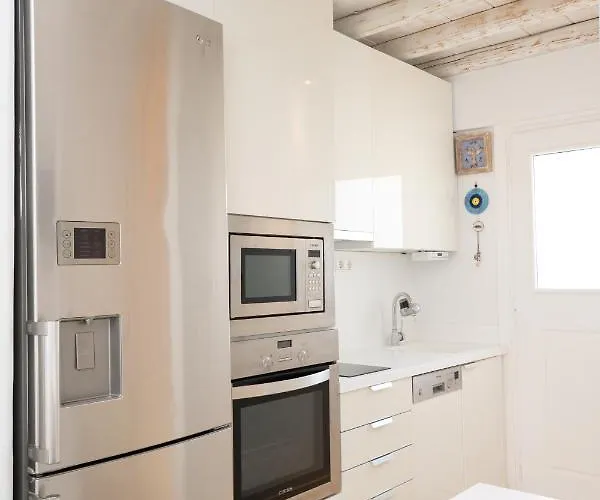 Blue, White And Grey Bed & Breakfast Ornos (Mykonos)