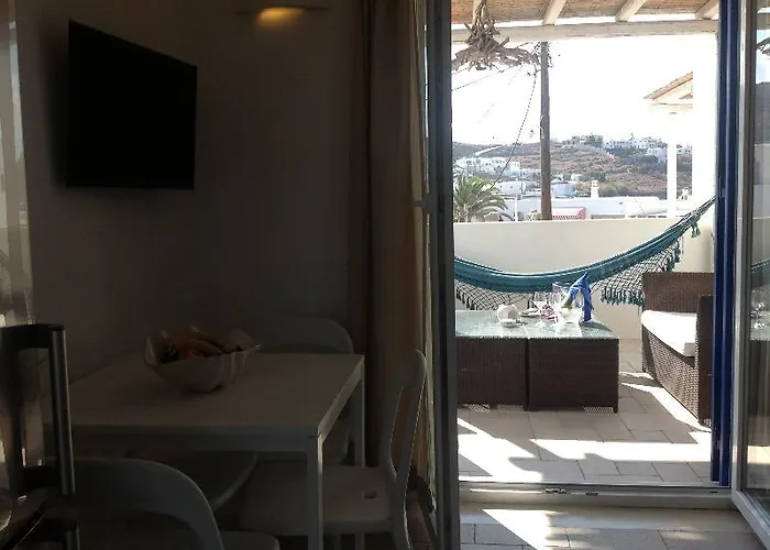 Bed & Breakfast Blue, White And Grey 4*