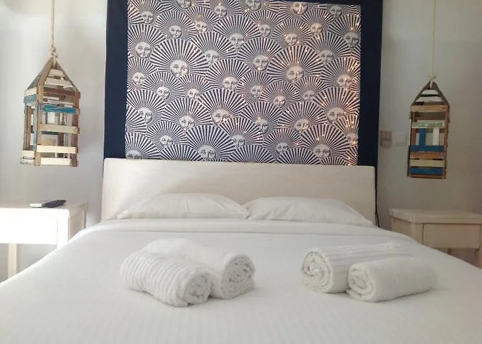 Blue, White And Grey فندق مبيت وإفطار أورنوس