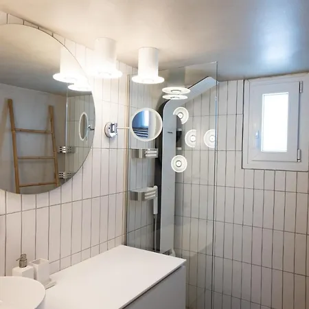 Blue, White And Grey 4*