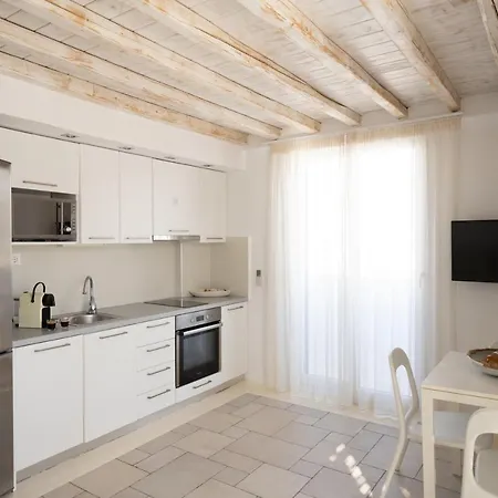 Blue, White And Grey 住宿加早餐酒店